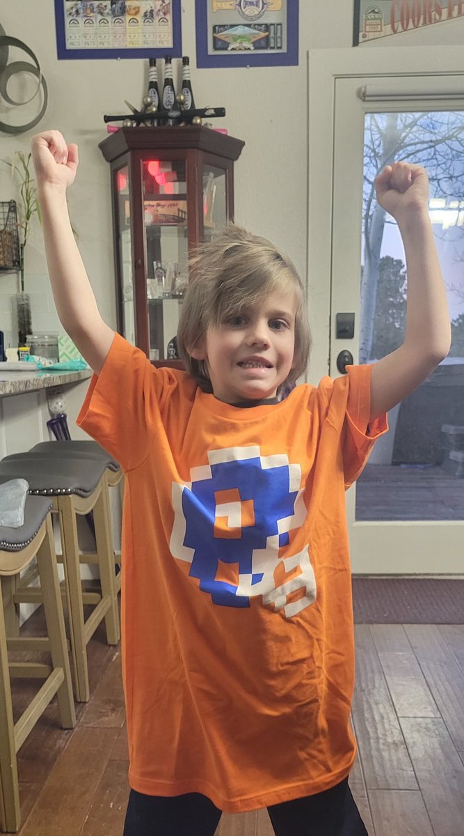 WRXRoadRunner's tweet photo. Our kid loves the 8-bit @Broncos shirt... and he's curious if there's a matching belt. 🤣 @PhysicsBuddyJoe @BenchwarmerBrew
@BrandonPerna
Is it August yet?  I miss Broncos football. 🏈🧡💙
#BroncosCountry
#thatsgoodsports #GoBroncos https://t.co/LnKvRMTWPp