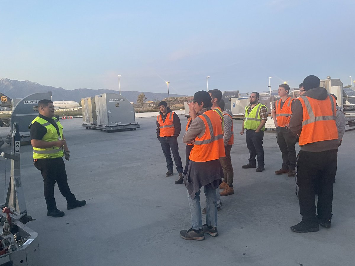 Jerson Briones (@brionesjerson) on Twitter photo Nice job with the 120 safe work day ITPâs Uly, 220 safe days here they come!@Shelby2017goair <a href="/mboden69/">Mark Boden</a> <a href="/shoffman80/">Stefanie Hoffman-Alzaga</a> <a href="/JessicaB_SAFETY/">UPS TWILIGHT Ramp Wellness and Safety</a> <a href="/melirere/">Melinda Herrera</a> <a href="/air1man/">Mike Nepaul</a> <a href="/renodames/">Damian Renovato</a> <a href="/audreyvb3/">Audrey VandenBosch @SafetySupervisor</a> Nice job with the 120 safe work day ITPâs Uly, 220 safe days here they come!@Shelby2017goair <a href="/mboden69/">Mark Boden</a> <a href="/shoffman80/">Stefanie Hoffman-Alzaga</a> <a href="/JessicaB_SAFETY/">UPS TWILIGHT Ramp Wellness and Safety</a> <a href="/melirere/">Melinda Herrera</a> <a href="/air1man/">Mike Nepaul</a> <a href="/renodames/">Damian Renovato</a> <a href="/audreyvb3/">Audrey VandenBosch @SafetySupervisor</a>
