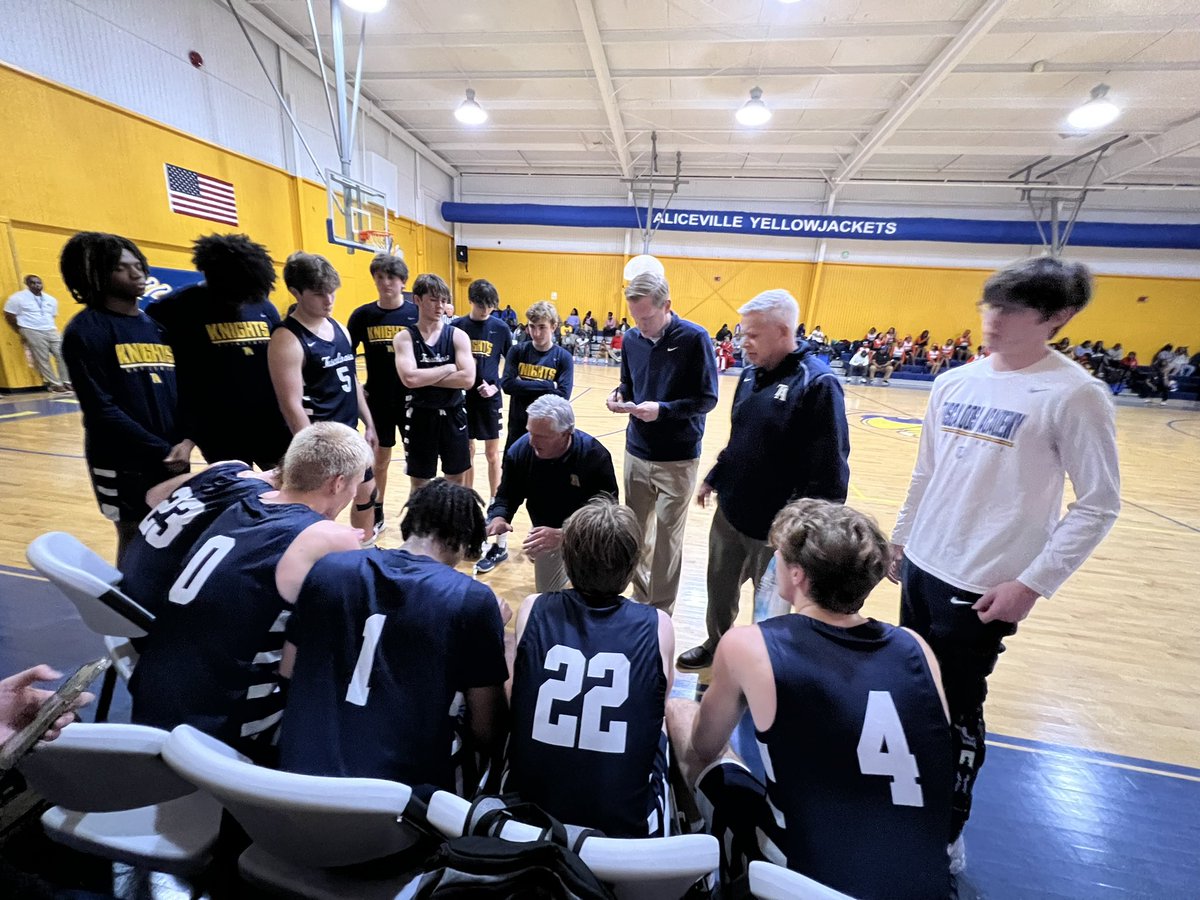 Barrysanderson's tweet photo. Great things can be done when you do it together!  Great win tonight by my guys in a really tough 2A area vs Francis Marion. https://t.co/qiWYCJ6kCq