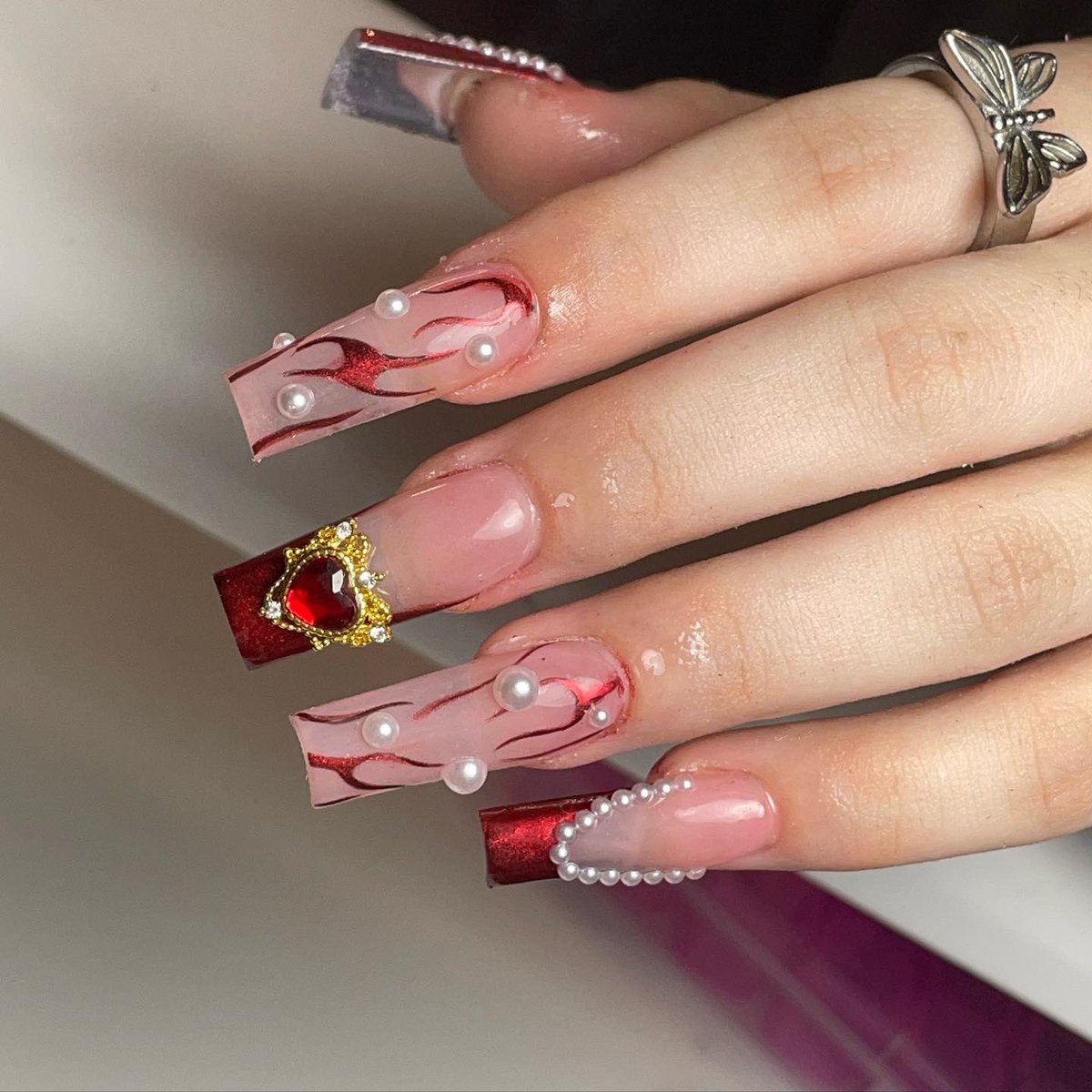 how it’s been going 🫶🏽✨ forever grateful ! @nailsbydirttyyd on ig💓