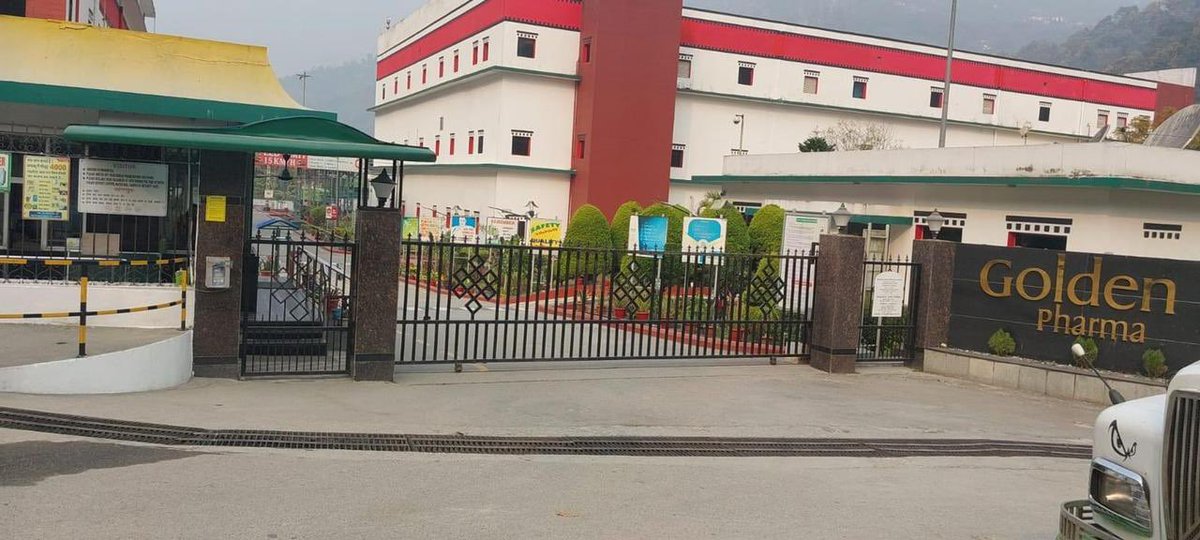 Whole Sikkim in 12 Hr lockdown .. we want Justice