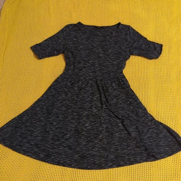 pattycpla's tweet photo. So good I had to share! Check out all the items I'm loving on @Poshmarkapp #poshmark #fashion #style #shopmycloset #apt9 #jcrew #sonoma: https://t.co/ibJoRNzsRq https://t.co/bbRC070Ayd
