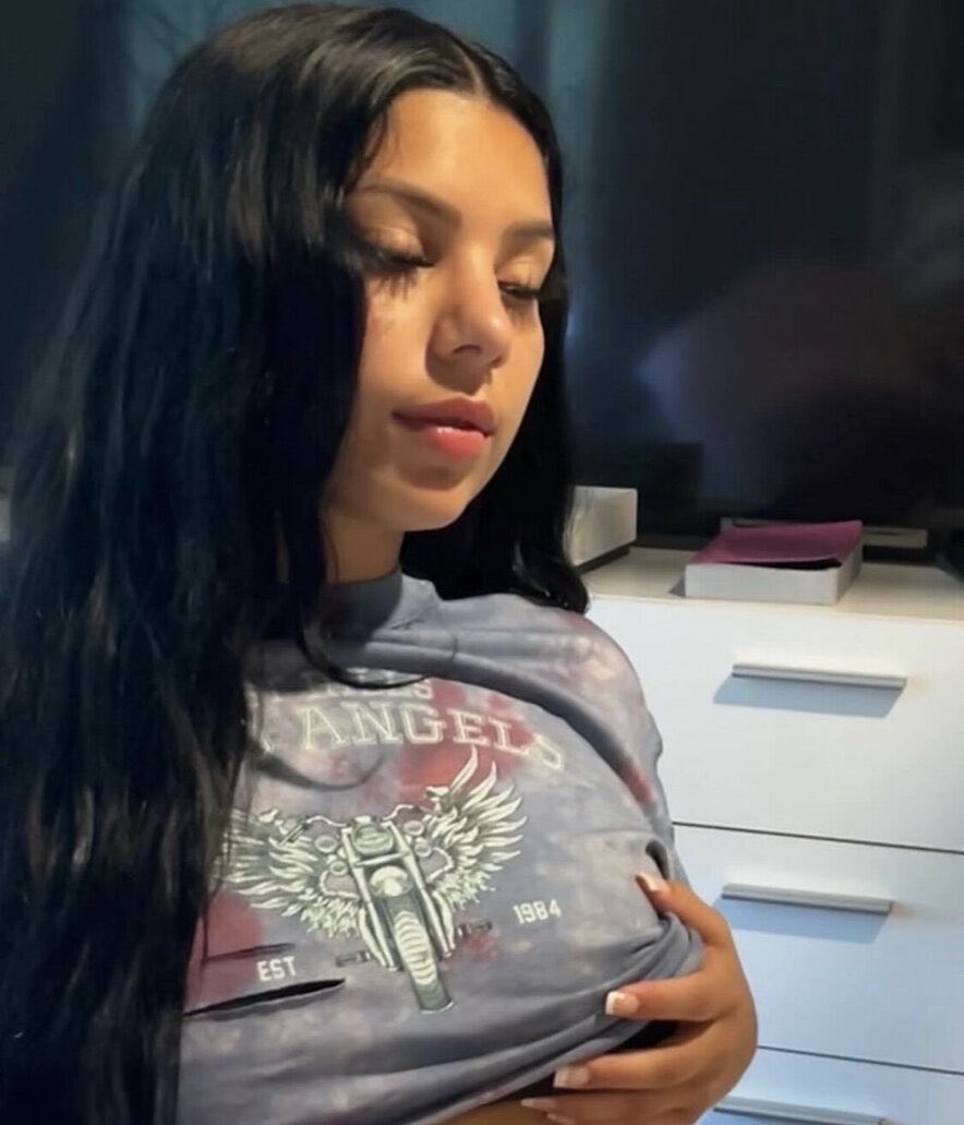 Only Baddies on Twitter: