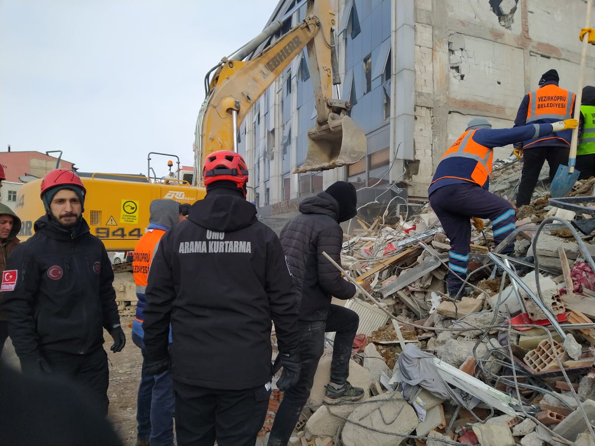 uniondokuzmayis's tweet photo. #OMÜ Arama Kurtarma Takımı, Elbistan Deprem Bölgesinde çalışmalarını sürdürüyor. #deprem https://t.co/RIMUzS4hAk