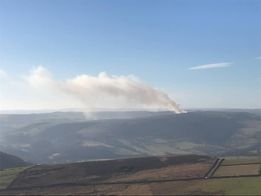 CleanAirSheff's tweet image. Some images shared with us from this week's burning of the Moors near Sheffield. Why is this still happening?  #CleanAirNow #biodiversity
