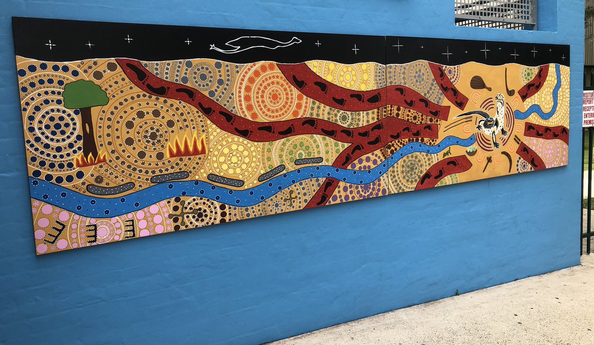 lisaporter555's tweet photo. Such a beautiful, Aboriginal painting greeting all on arrival @WestfieldsSport HS. The artwork pays homage to the local Darug Aboriginal people as well as the rich history of the School. Congratulations to all involved ! ❤️💛🖤 @WestfieldsSport https://t.co/rkUhdqIQZy