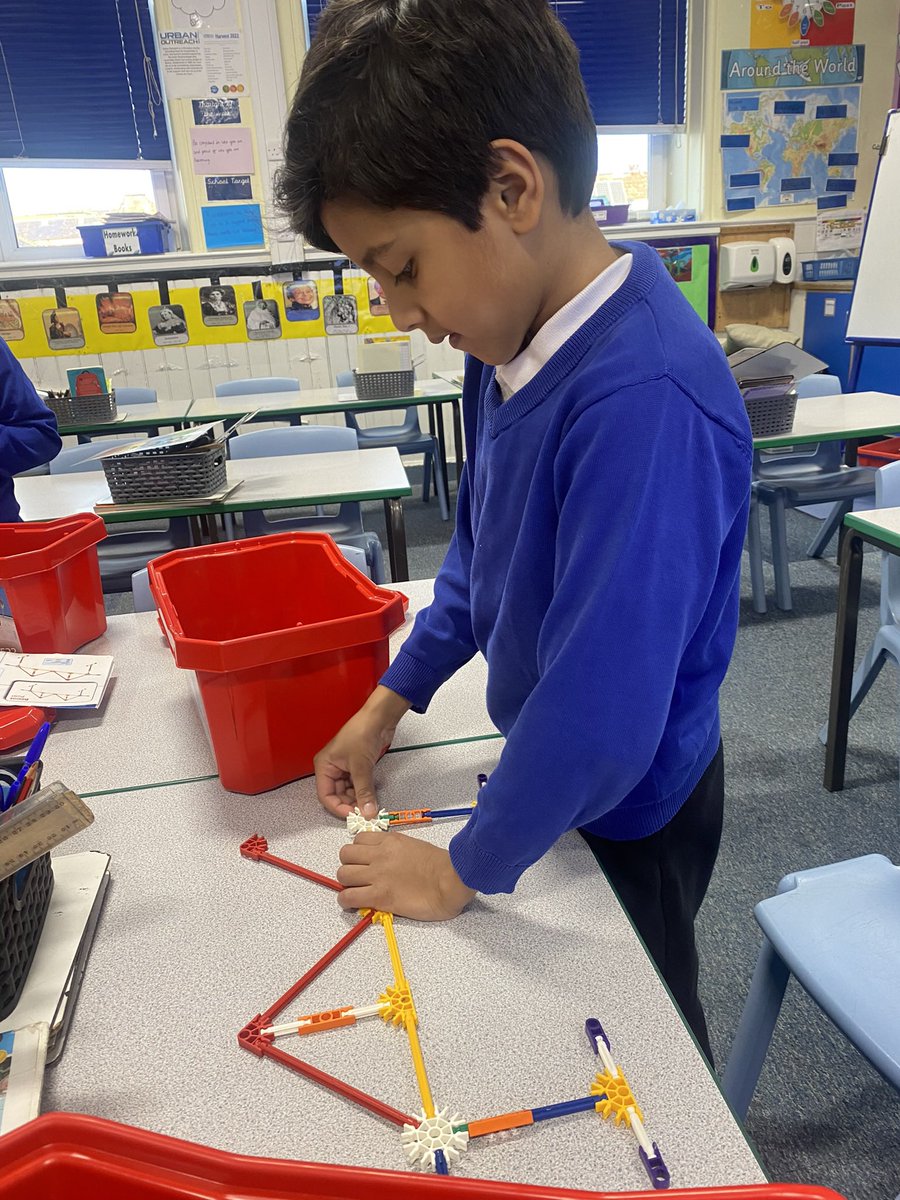 Lots of fun at construction club yesterday morning using our construction kit, K’nex #knex #Designtechnology #constructionkits