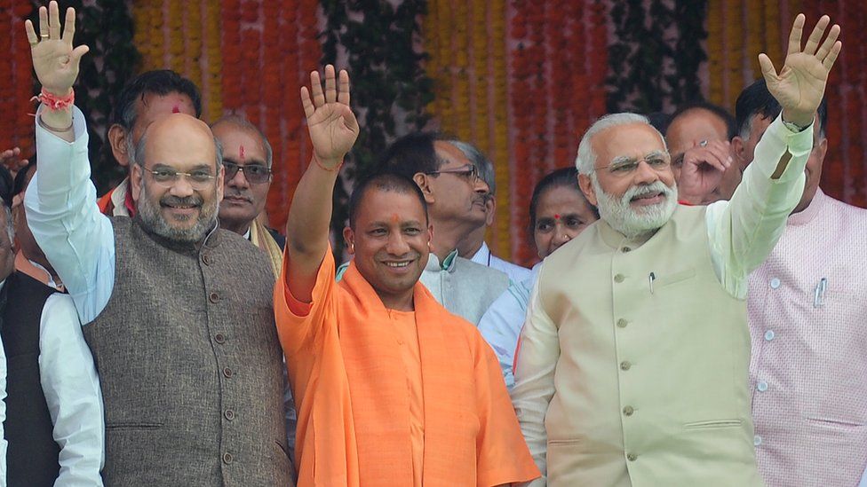 अगर उत्तर प्रदेश की 25 करोड़ जनता को किसी ने सुरक्षित महसूस कराया है तो वह है हमारे मुख्यमंत्री <a href="/myogiadityanath/">Yogi Adityanath</a> जी और <a href="/Uppolice/">UP POLICE</a>.
भ्रष्टाचार के प्रति जीरो टॉलरेंस की नीति तथा गुंडा चोर और माफिया आज दहशत के माहौल में.
<a href="/dgpup/">DGP UP</a> <a href="/PMOIndia/">PMO India</a> <a href="/DefenceMinIndia/">रक्षा मंत्री कार्यालय/ RMO India</a> #THANKS_YOGI_JI_FOR_UPSI9534