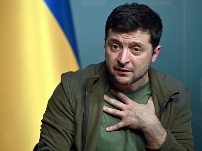 So Zelensky is visiting the UK today with his entourage and begging bowl.

We say NOT A PENNY MORE!

Do you agree?