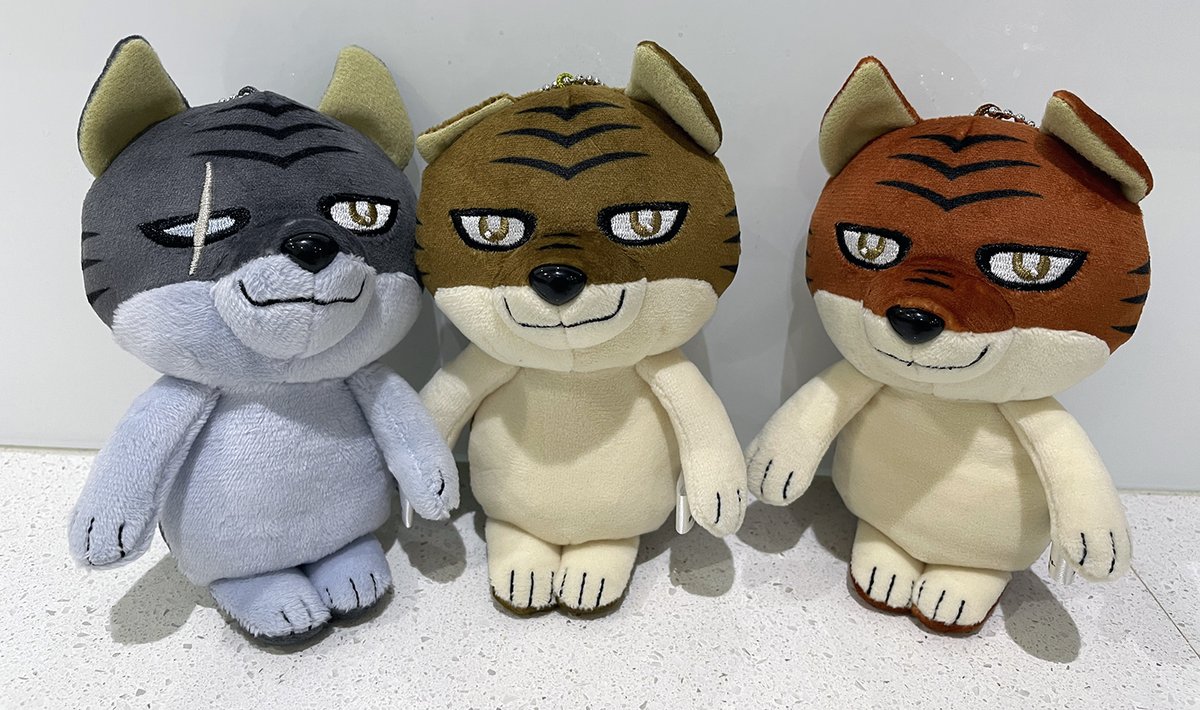 KasiKek's tweet photo. The Kai dog brothers, Kurotora, Chutora and Akatora. Keychain plush by FaNeMa.
#ginga #FaNeMa  #銀牙 https://t.co/6xHf04lcHe