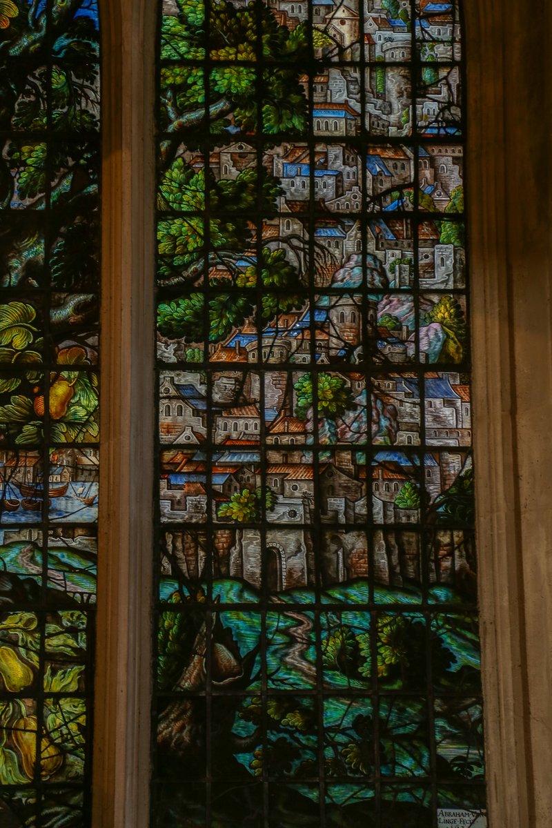 ChChCathedralOx's tweet image. In the #Cathedral is a rare #StainedGlass window of incredible beauty and importance. Created by Abraham Van Linge in c.1630, the window vividly depicts the prophet Jonah looking over the city of Nineveh. Can you identify the type of tree he sits under?

#WednesdayWindow