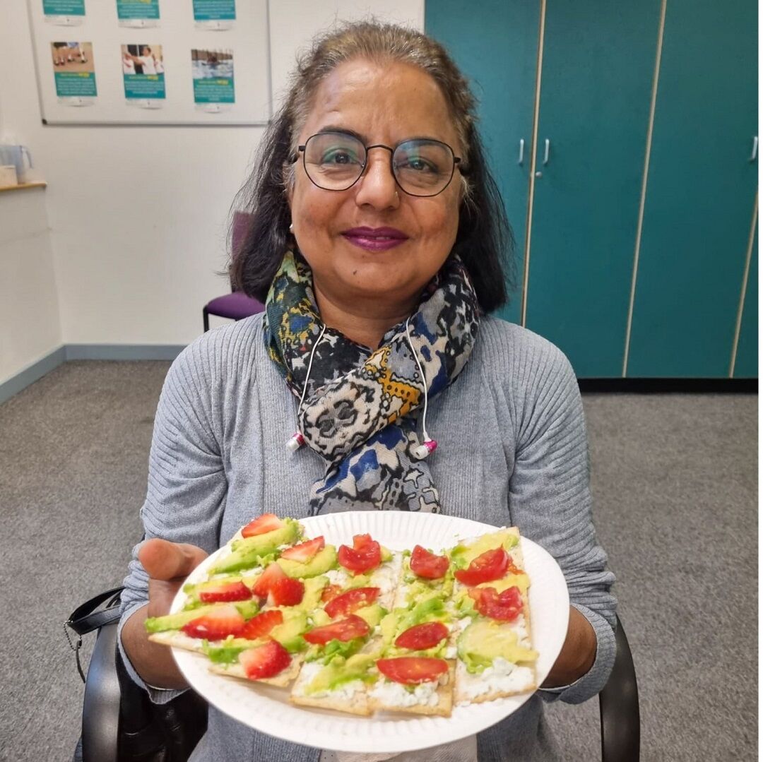 HounslowHealthy's tweet photo. We still have some #CookAndEat dates available in March where our nutritionists will be looking at no cook recipes and teaching the principles of #HealthyEating Find out all upcoming dates here: https://t.co/6VZcKyO6wU #EatWell #BetterHealth #BalancedDiet https://t.co/4XwnB9l499