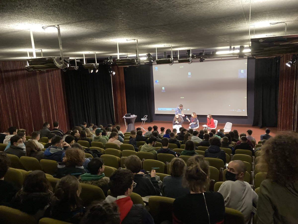LYCÉE JULES LESVEN (OFFICIEL) tweet media