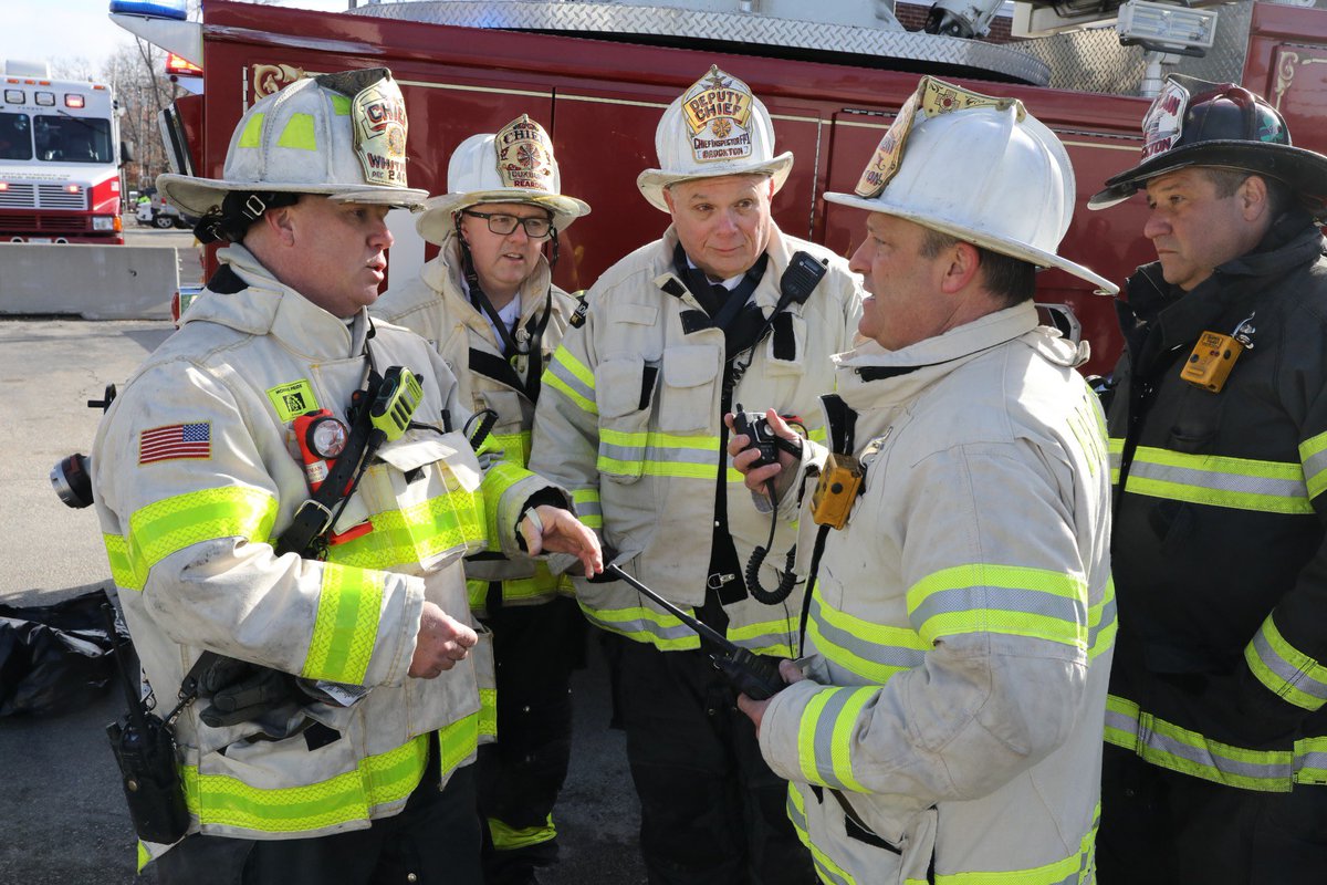 chiefreardon's tweet image. What amazing job by Chief Brian Nardelli &amp;amp; the Brockton Fire Department in handling the orderly evacuation of 187 patients from the Brockton Hospital. They struck ten alarms &amp;amp; brought in:

77 Ambulances 
6 wheelchair vans 
31 Engines
7 Ladders 
In addition to Brockton resources.
