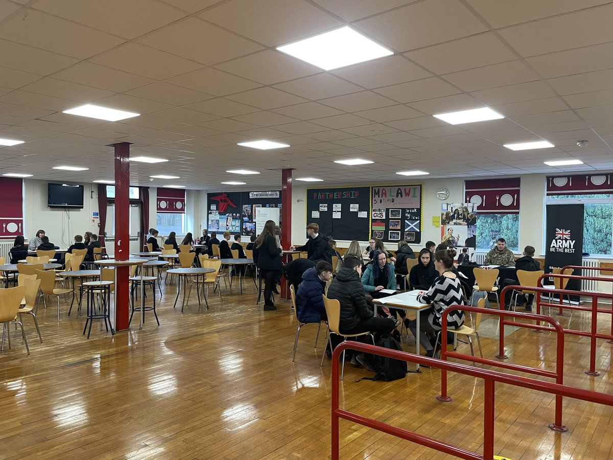 PenicuikHS's tweet photo. What a great morning at the S3 Future Pathways Event. Thank you to all our guests who came in to talk to our students about potential career paths. Thanks to Mrs Brandie, Mrs Gungui and @PenicuikDYW for organising such an amazing event #careerpathways #pride https://t.co/sh3hwMluDU
