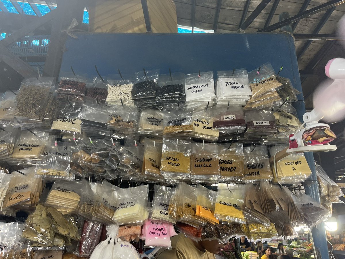 omg this market stall in pasig???