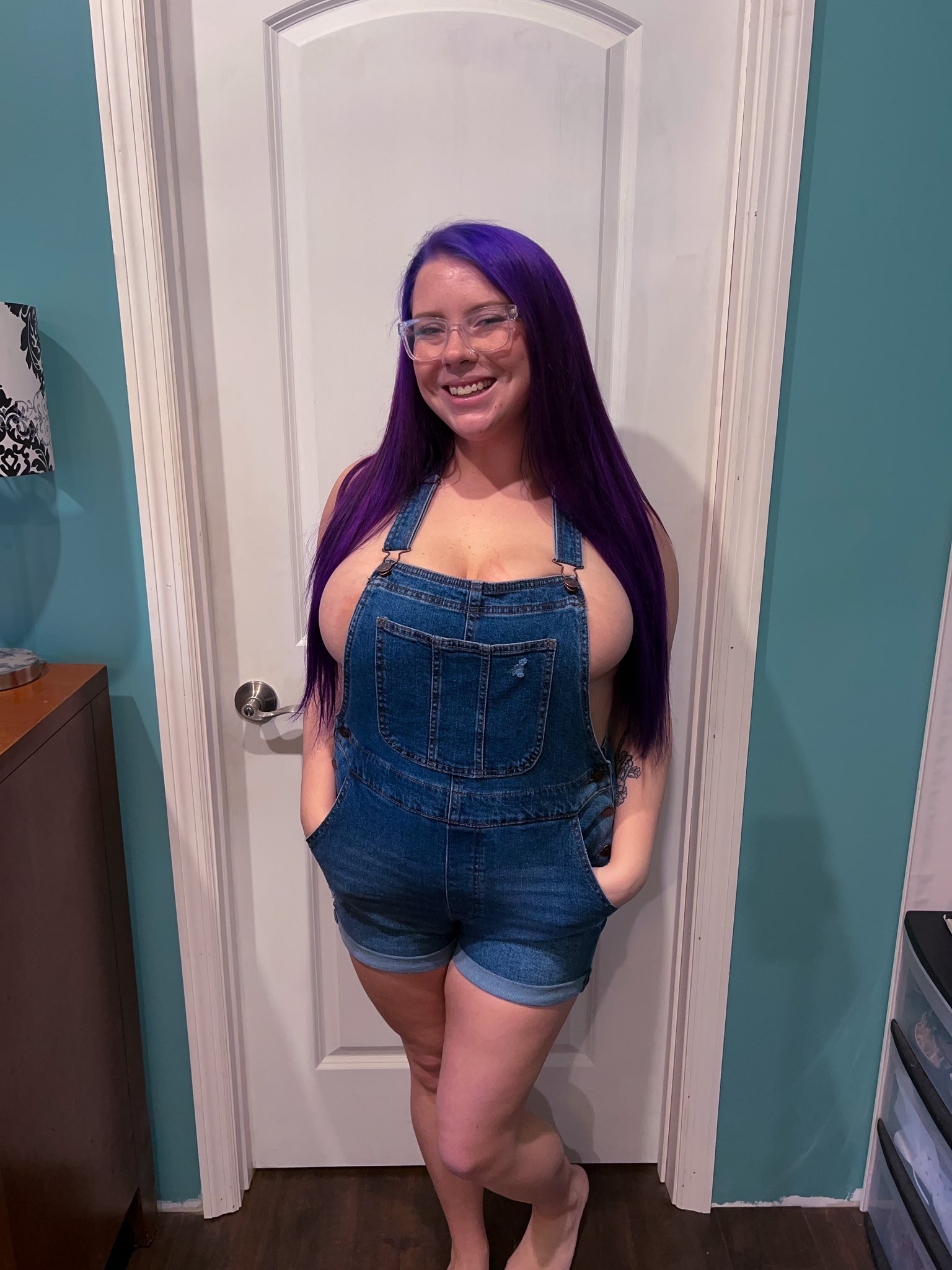 TW Pornstars - DemonDemi_ 🖤. Twitter. Goodnight from your big titty  girlfriend 🖤. 6:01 AM - 8 Feb 2023