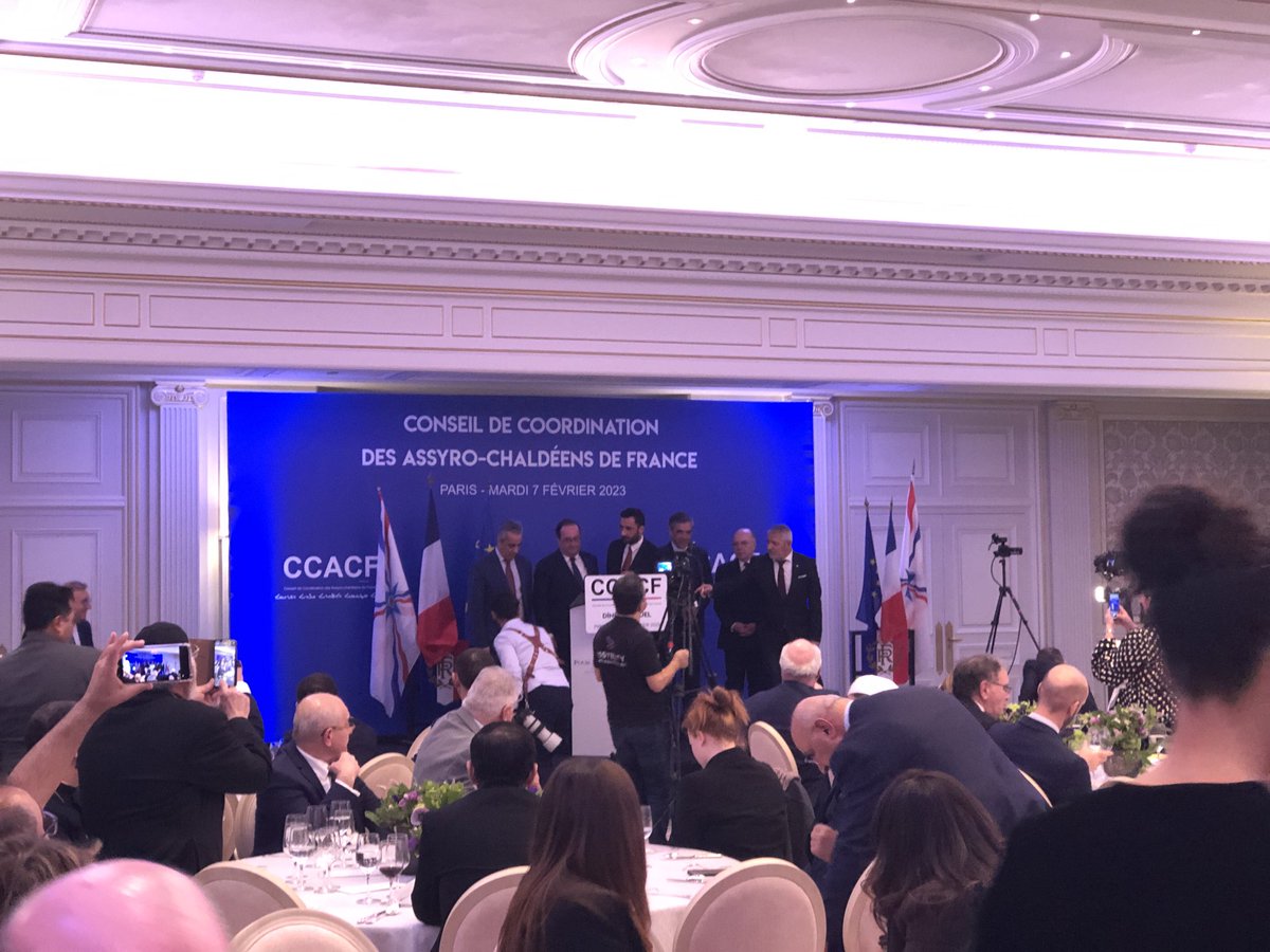 AlauxRobert's tweet photo. Hier soir, au conseil de coordination des Assyro chaldéens de France, de nombreuses personnalités politiques françaises comme l’ancien président de la république François Hollande, les anciens premiers ministres, François Fillon et Bernard Cazeneuve etc. etc. https://t.co/32b31uR7Ea