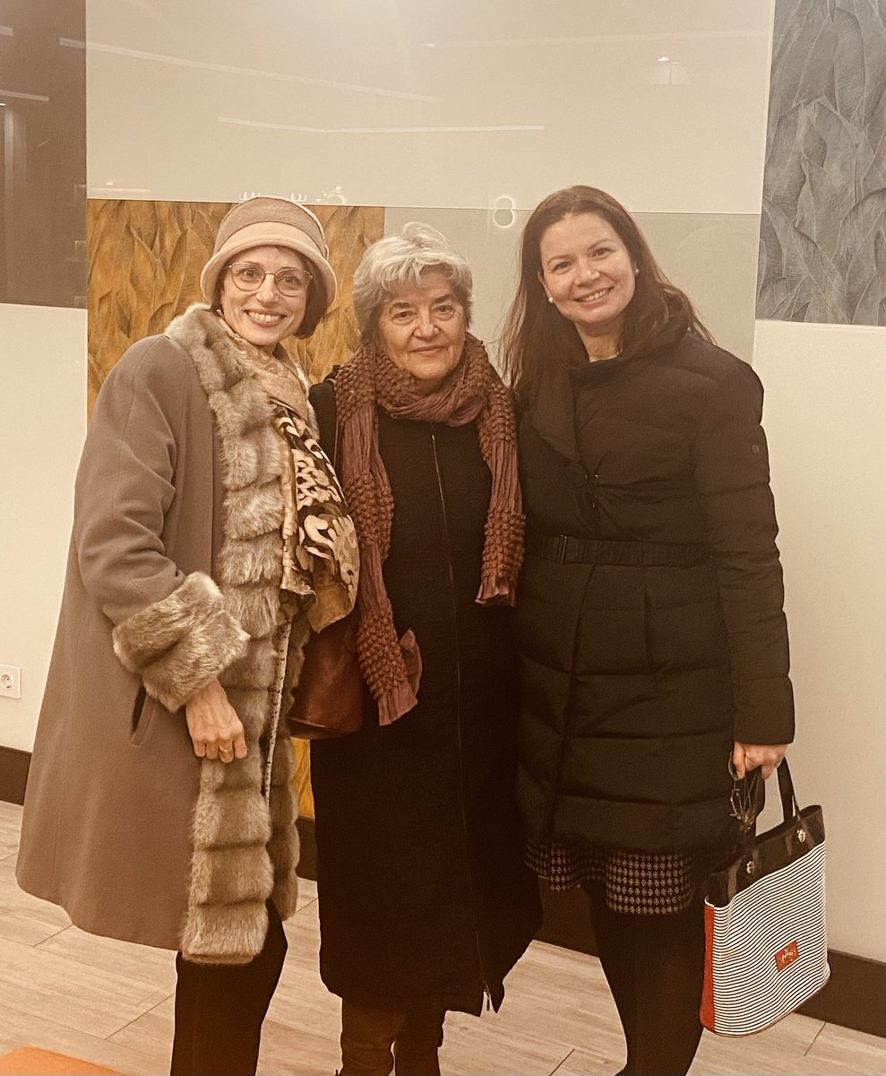 Enhorabuena a <a href="/CulturaRumana/">Instituto Cultural Rumano</a> por darnos la grata oportunidad de escuchar anoche en <a href="/IF_Espana/">Institut français de España</a> la magnífica conferencia de Ph.D. Doïna Lemny sobre la obra del escultor🇷🇴 #Brancusi! Esperando con ilusión la Expo en <a href="/Timisoara_2023/">Timișoara 2023</a>-  la primera en 50 años al este de Paris ‼️
#arte