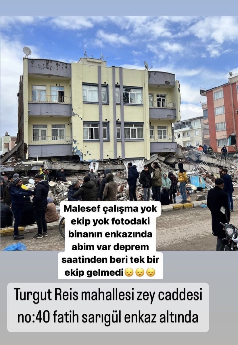 Adıyaman da polis memuru Fatih Sarıgül enkaz altında ilk depremden beri kurtarılmayı bekliyor hala ekip ulaşmış değil fotoğraf anlıkdır. Lütfen yayalım!!! <a href="/OguzhanUgur/">Oğuzhan Uğur</a> <a href="/ahbap/">Ahbap</a> <a href="/haluklevent/">Haluk Levent ( Ahbap Ekibi )</a> <a href="/KendineMuzisyen/">Kemal Can Parlak</a>