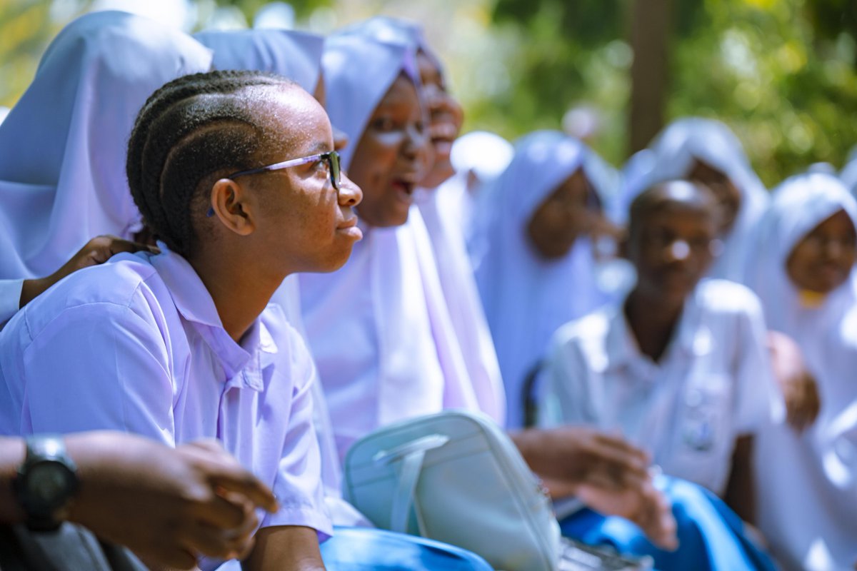 bridgeforchange's tweet photo. Smashed Tour across Tanzania and now we are in Tanga Region continues to deliver the message to young people, messages that help shine a light on the possible consequences of underage drinking 

#SmashedTanzania
#ndotoyanguhatuazangu https://t.co/jjF95kkFFG
