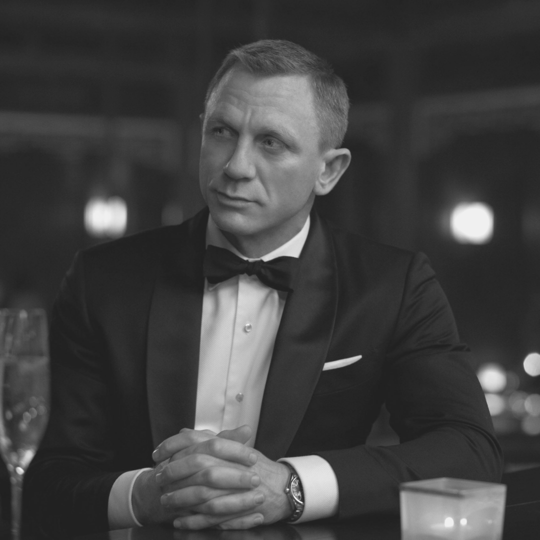 Scenema4's tweet photo. James Bond has left active service when his friend, the CIA officer Felix Leiter,enlists his help in the search for a missing scientist.When it becomes apparent that the scientist was abducted,he must confront a danger the likes of which the world has never seen before 
#Scenema https://t.co/MJDNmOBY9u