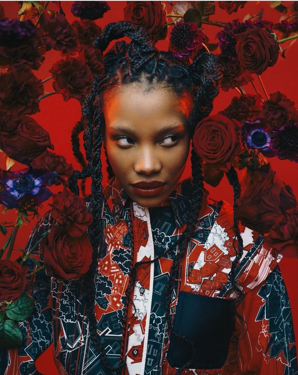 frohlic_thlabel's tweet photo. Fierce is red
Collaboration is real

The work of #emmabirski and rising model #camillejafar 

#fashion #fashionstyle #fashiondesigner #stylist #designer #photo #makeup #model https://t.co/09eXI7stny