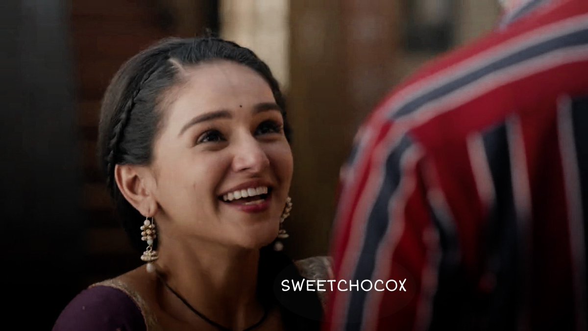 sweetxchocox's tweet image. This was a confession !! But still I will consider it as partial propose and partial confession❤️

HAPPY PROPOSE DAY !!✨️

#NaUmraKiSeemaHo #ViDev #Propose_day