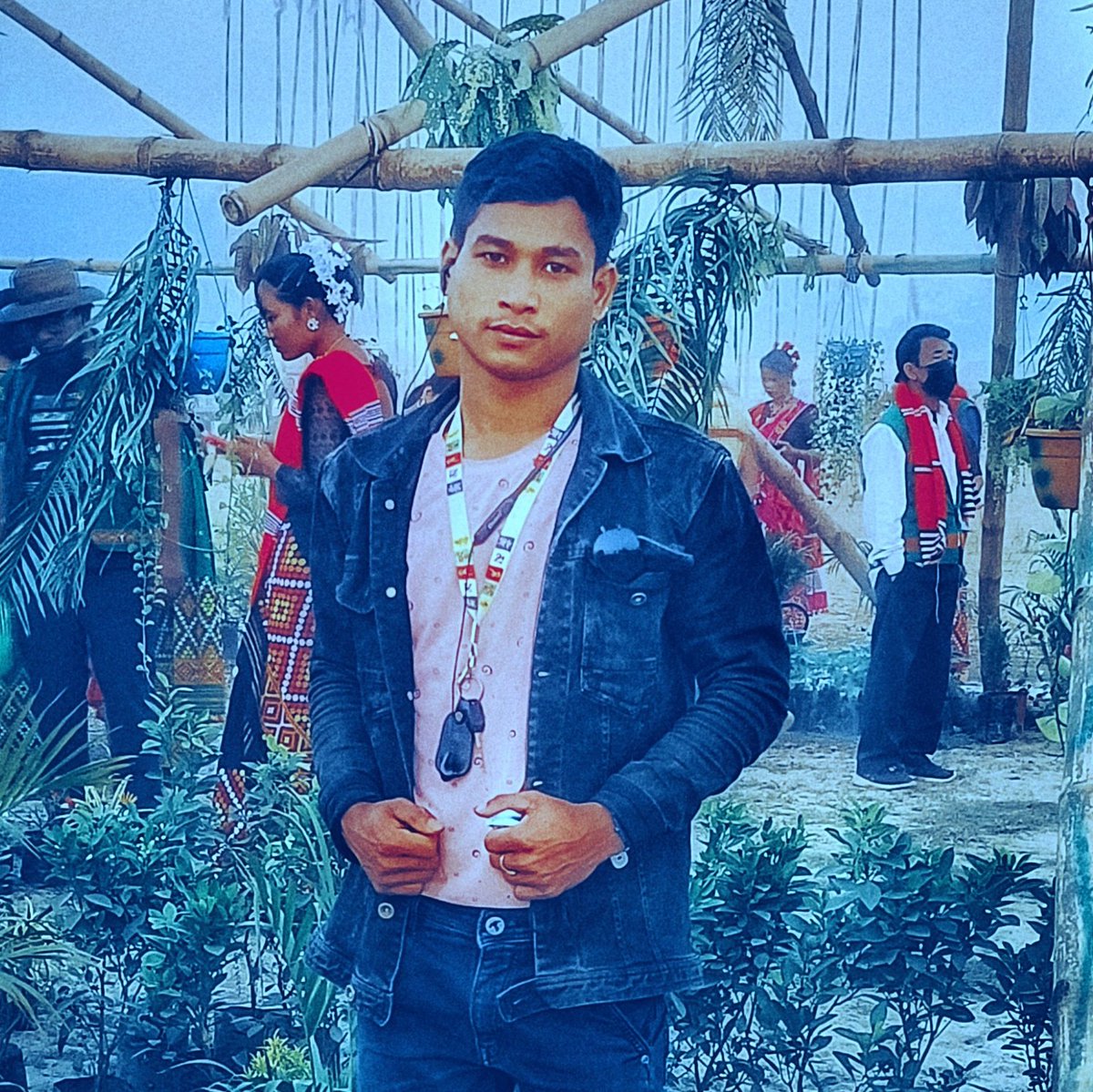 dharmena_n's tweet photo. #NewProfilePic https://t.co/Su1Kg9wIq3