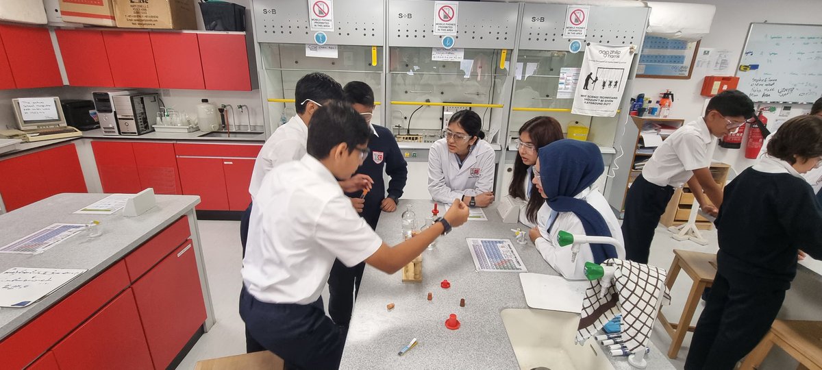 DC Chemistry tweet media