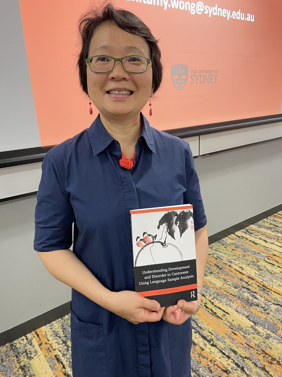 Congratulations <a href="/amywongmy/">Anita Wong</a> on her book 🚀 Yes, that’s her own beautiful artwork on the cover 🙌🌟 Wonderful event co-hosted by <a href="/Sydney_Uni/">University of Sydney</a> China Studies Centre Bookworm series &amp; Disicpline of Speech Pathology <a href="/syd_health/">Sydney Health</a> routledge.com/Understanding-…