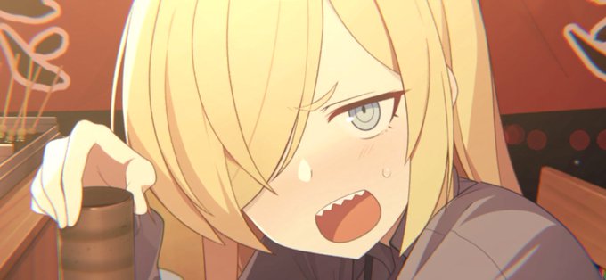 かわいい、飲み物が烏龍茶なのもかわいい 