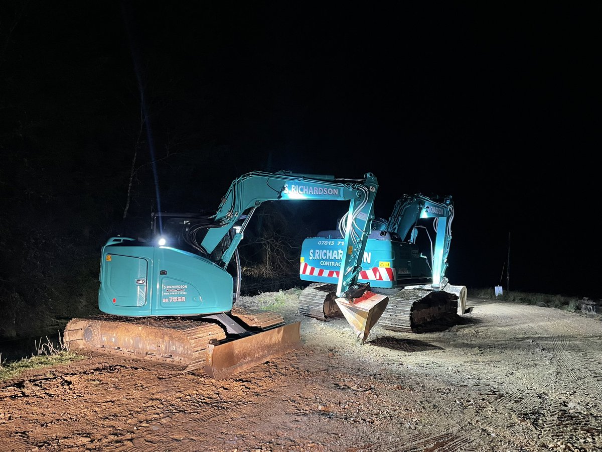 Mark Richardson 🇬🇧 tweet media