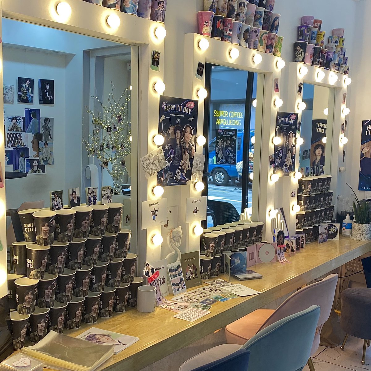 supercoffeeap's tweet photo. 슈퍼커피 압구정로데오점에서 생일 카페 이벤트를 저렴한 가격에 진행해드리고 있습니다💖 디엠으로 문의 주세요❗️

⭐️(1일~4일 진행비 : 무료 / 5일 이상 : 5만원)⭐️

#생일카페 #생일이벤트 #컵홀더카페 #컵홀더 #컵홀더이벤트 #생일컵홀더 #생카 https://t.co/pcG8RVwFlx