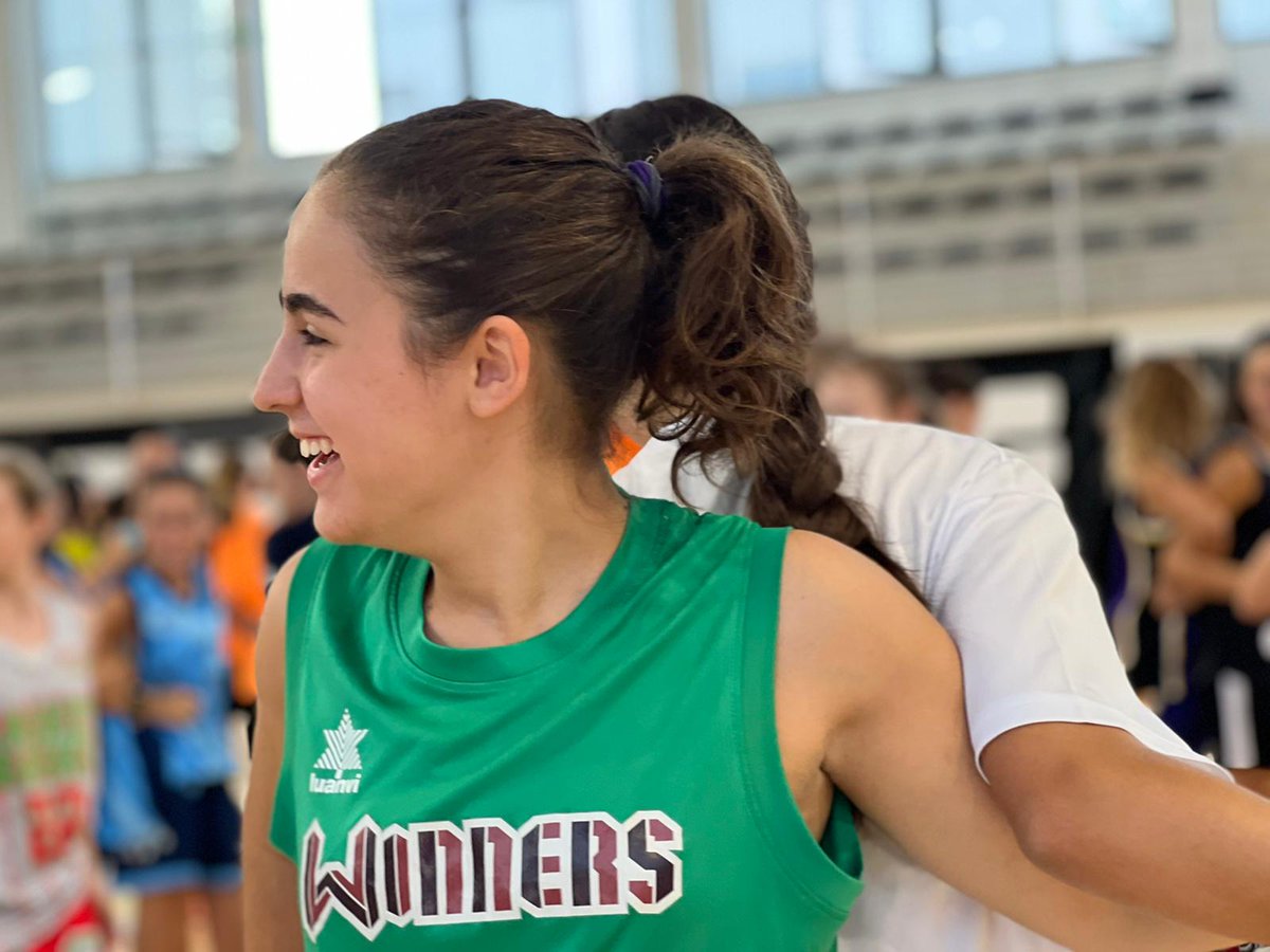 i_am_winners's tweet photo. 🏀 The first moment of the day 🏀 

El desarrollo personal es un viaje, no un destino.

#Winners #workwithstyle #transformandolasideas #baloncestofemenino #baloncestoformativo #winnerscommunity #campuswinners 
#altorendimiento https://t.co/TDcJVcyRar