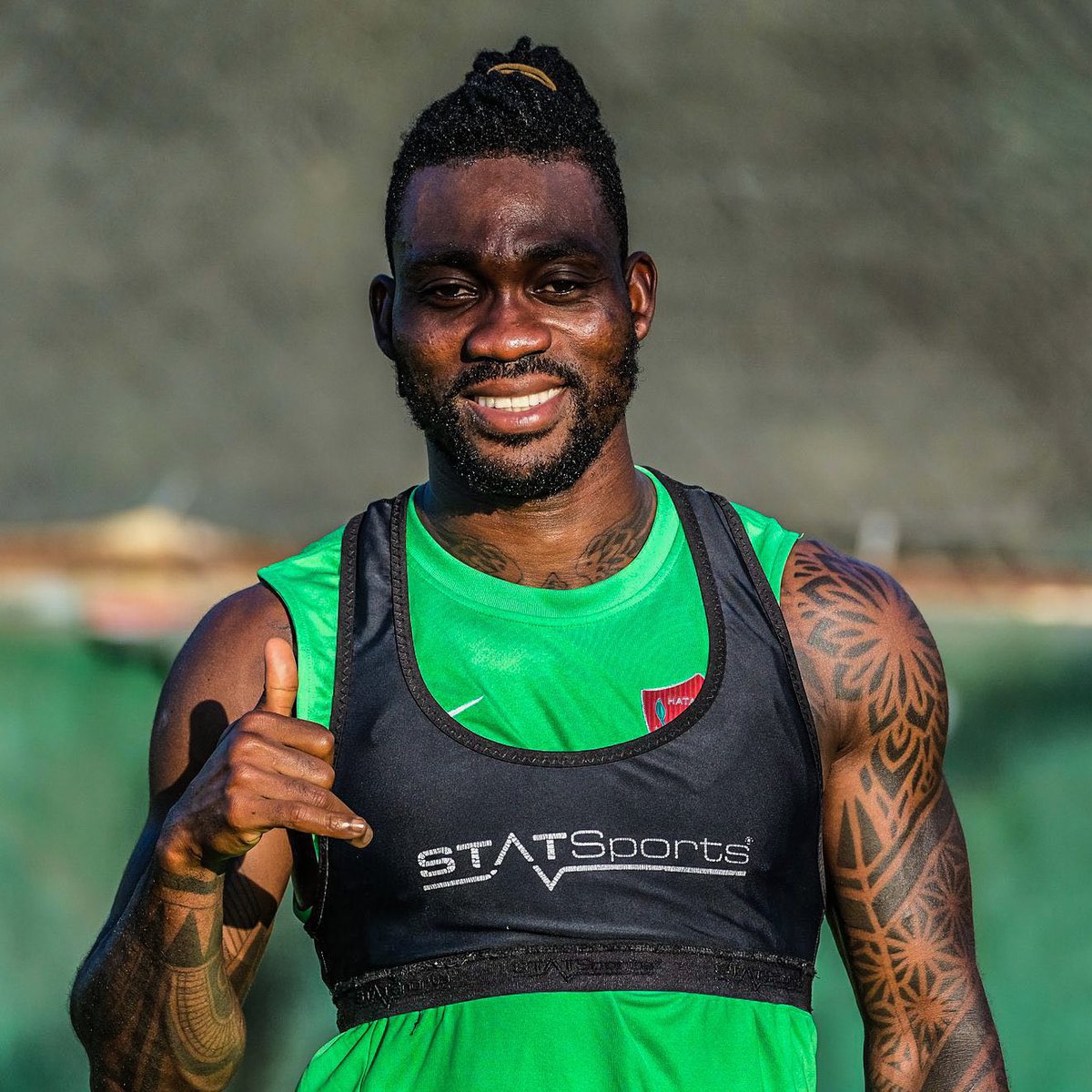 Fentuo_'s tweet photo. This is not the update we want but Christian Atsu’s agent says he has still not been able to get in touch with the player since he was “pulled from the wreckage” and no one, including club officials seems to know where he is. https://t.co/JKAi70XI68
