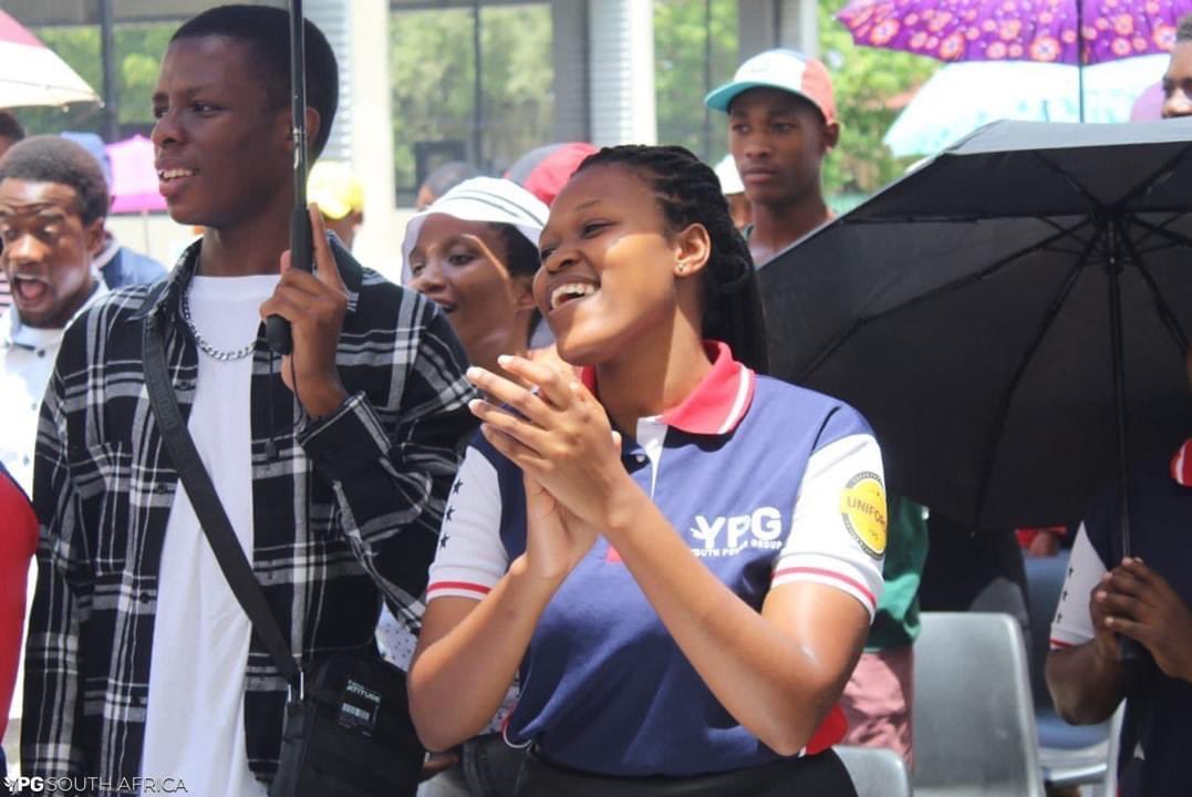 vygsa_official's tweet photo. How many times have you felt mentally exhausted?🤯😓 

The YPG Fam present at the Hangout this weekend had the opportunity to learn to eliminate all that is not helpful from their memory🧠 and filter information that they receive and make the best out of it 🙂

#memoryfull
#2023 https://t.co/l0y0B4TNtr