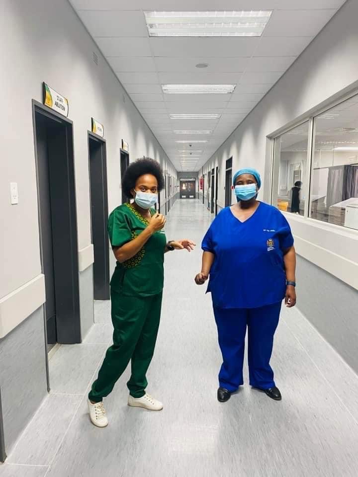 PhophiRamathuba's tweet image. We have to normalize this;how our workplace must look like. Our workplace remains a place of healing.We made a commitment last year and we delivered Its possible &amp;amp;the right thing to do Our biggest ICU in the province Pietersburg Hospital Thank you team ⁦@HealthLimpopo⁩