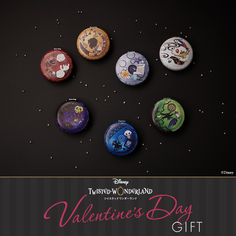 twst_jp's tweet photo. ||◤Valentine's Day GIFT◢||
『ディズニー ツイステッドワンダーランド』の
バレンタインデー限定商品をご用意いたしました。
キャラクターごとにデザインが異なる「マカロンミラー＆メッセージカードセット（全28種）」のセット商品です。

詳細は、URLよりご確認ください。
#ツイステ