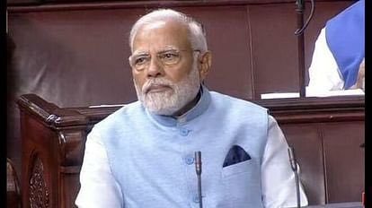 ishuklaprashant's tweet photo. #PMModi wears a special blue jacket in Parliament.
-The Jacket @narendramodi  ji wore in Parliament is special because it has been made from recycled #PETBottles.
@kharge जी बोलने से पहले पता तो कर लेते... https://t.co/UGI1YtqLWR