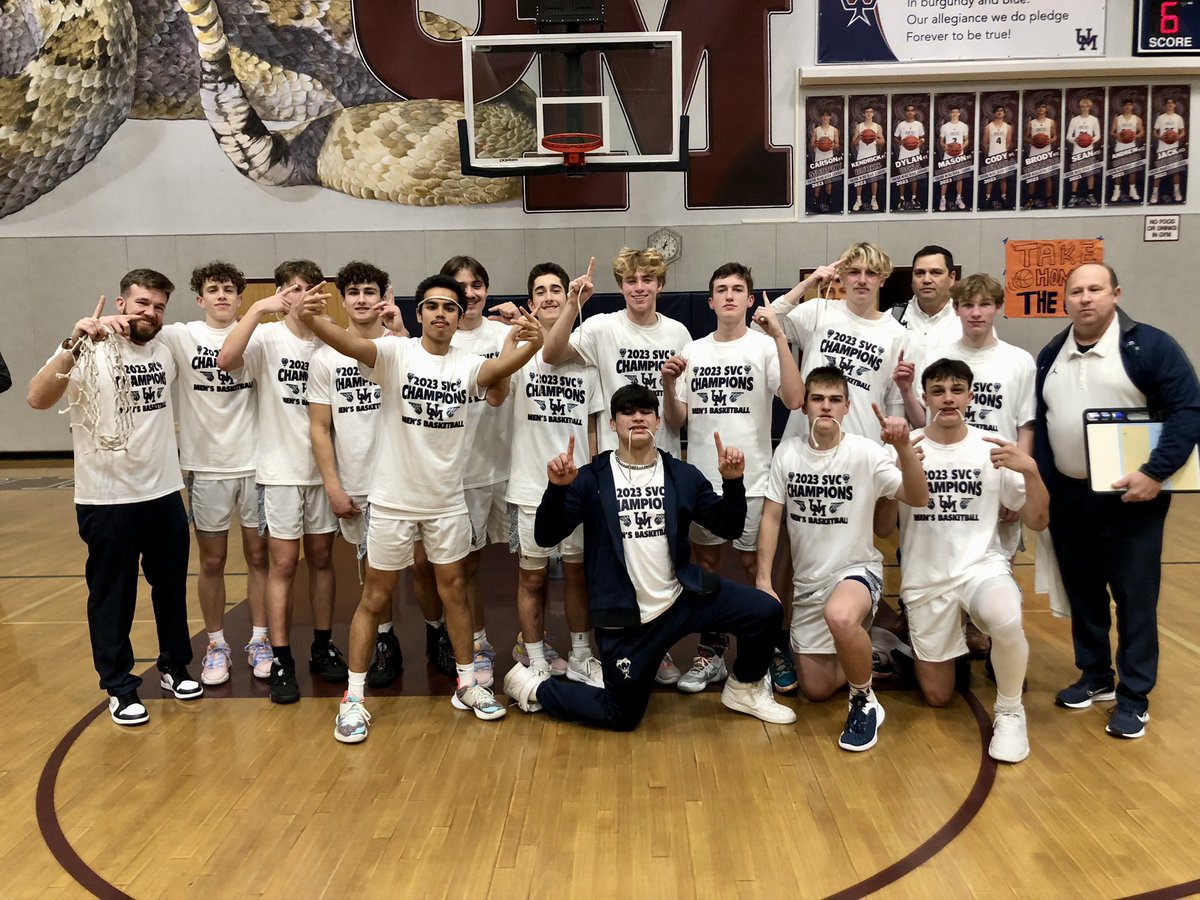 Andrew_R_Duran's tweet photo. SVC league champions! Playoffs here we come! @CoachTDuncan @masonmott3 @KendrickBurks05 @CodyQuijada @NateSweet10 @ThomasFreyMP @ZmerzlikarIsaac @SacBee_JoeD @SacMaxPreps @49ersSacHi @cameronsalerno1 @JTink2121 @JohnMurphy64_ @AlijahSmith73 https://t.co/eyNJvKXlMH