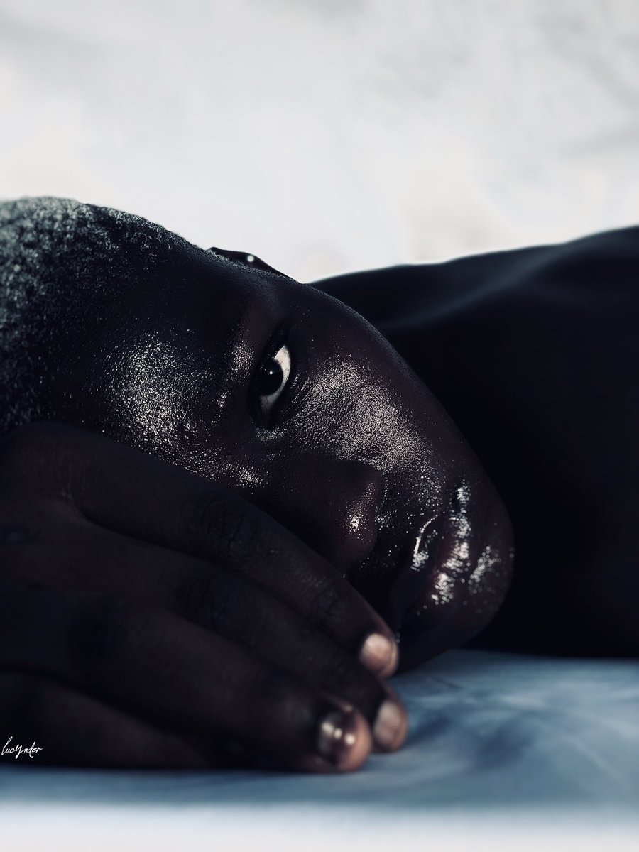 Lucynder_'s tweet photo. I SEE YOU! 

I SEE YOU, 
THE DEEPEST PART OF YOUR SOUL,
I SEE YOU,
PAST THE BEAUTY AND FLAWS YOU PORTRAY 
I SEE YOU.

Live on @objktcom 

Link in Thread https://t.co/WjyVW4i0aq