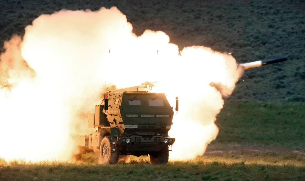 acontece_onde's tweet photo. #EUA liberam a Polônia para comprar HIMARS, ATACMS e munição no valor de US$ 10 bilhões.
#ARMY #Military https://t.co/nflJbf3P2s