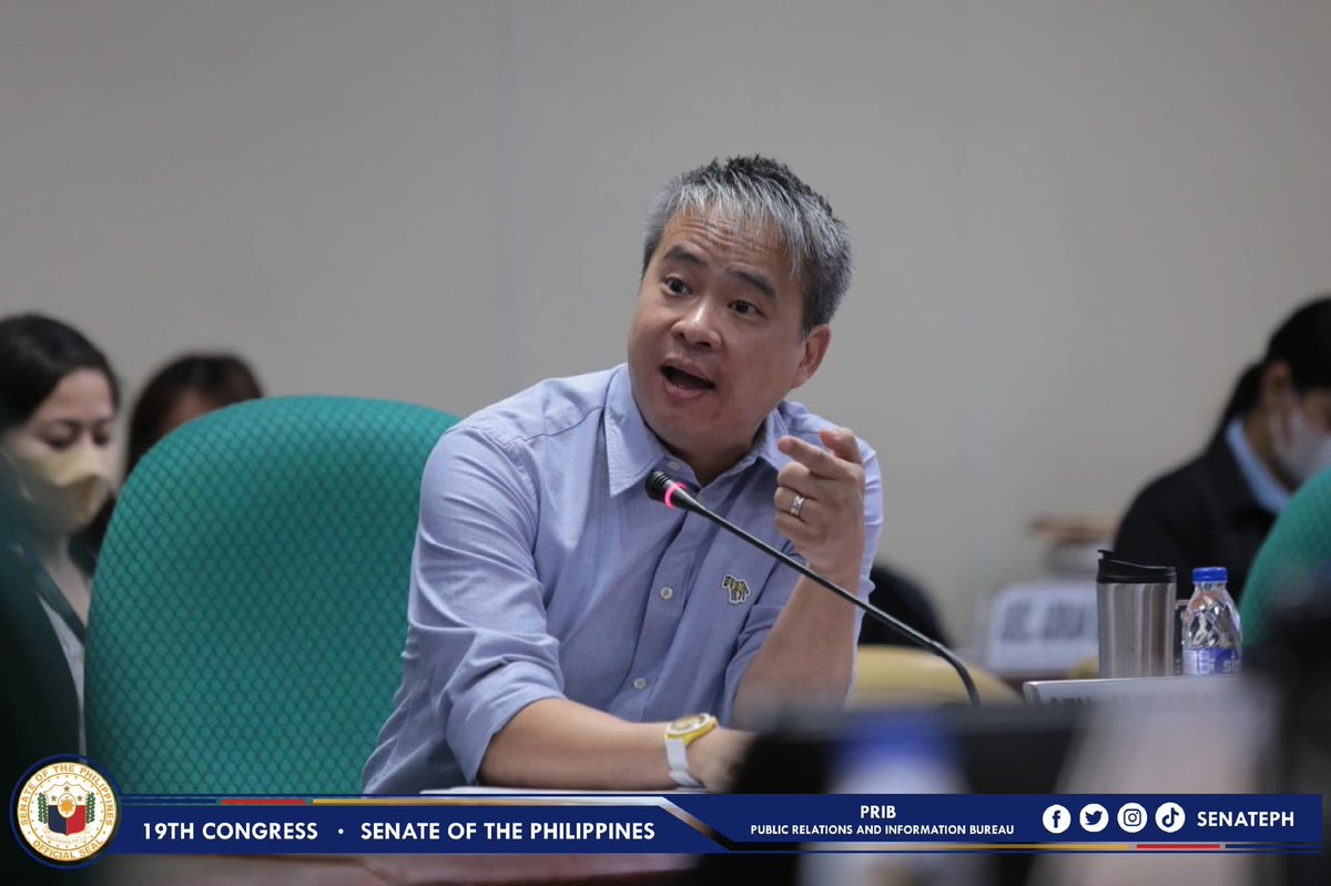 senatePH's tweet photo. Majority Leader Joel Villanueva questions the existing policy with regards to the welfare of OFWs, particularly in Kuwait where he noticed an increasing number of abuses and human rights violations. @senatorjoelv 

READ: https://t.co/DJpgB7boew https://t.co/b0NR7UqQ7m