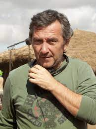 merlinpapin3's tweet photo. .@FredOL69007 Aujourd'hui le réalisateur et scénariste #PascalChaumeil aurait eu 62 ans (décédé en 2015) on lui doit
L'Arnacoeur
Un Plan Parfait
Un Petit Boulot
A Long Way Down https://t.co/paMPj0SN0J