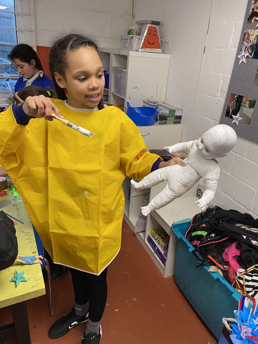 Play_Glos's tweet photo. Our dolls had some serious makeover time at #Play2Nurture last night!
@TNLComFund #ChildLedPlay #TimeToBe #PlayWorkWorks #PlayMatters #TherapeuticPlay https://t.co/K6zAa2L95q