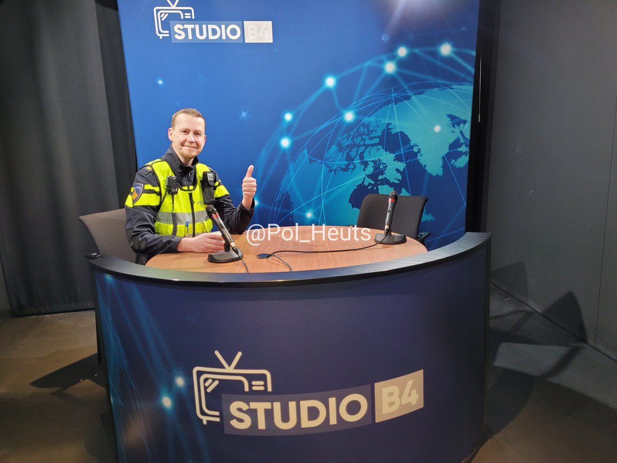Een goedemorgen vanuit Eindhoven 🙂👍
Vandaag een dag communicatie training bij <a href="/Bexcommunicatie/">Bex*</a>.
Zij hebben hier een aantal oefen studio's waarin we vandaag aan de slag gaan. 

Fijne dag allen 👍