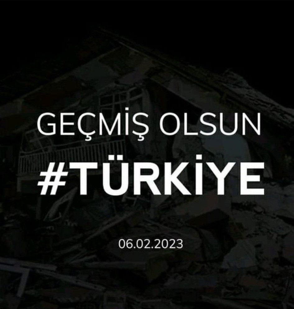 ResulzadeRehile's tweet photo. #PrayForTurkey 🙏🏻 https://t.co/9bAnJJGofI