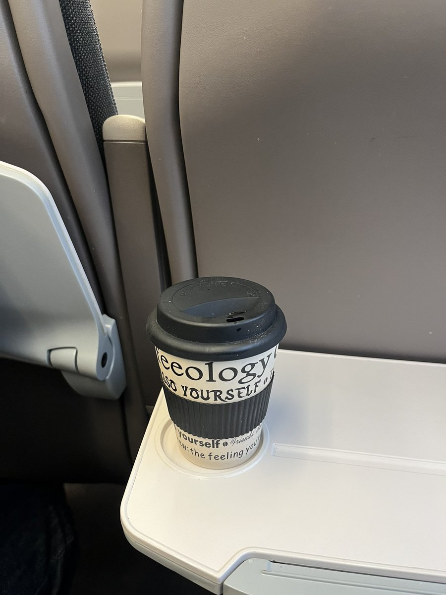 jennyonrails's tweet image. We were defo not in time to catch this beauty (aimed for a later one). It must have known I was coming and waited. 🥰😂🥲