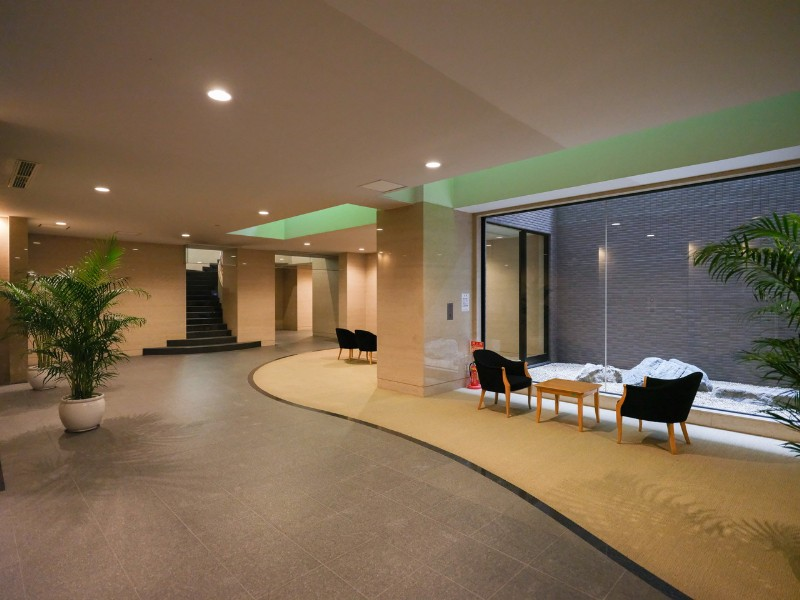 JpnRealtySTARTS's tweet photo. 2BR in #Mita #MinatoWard #Tokyo, 4min to #Sengakuji
Price: JPY95.8M ≒ USD727K ≒ EUR674K
Structure: Steel-framed RCS
Built: Mar 1998
Size: 53.86sqm / 579.74sf
#renovation #realestate #property #petfriendly #sale #Keikyu #JRYamanoteLine #ToeiLine #Japan
https://t.co/9Kr12CiIcm https://t.co/r0cIHoDltn